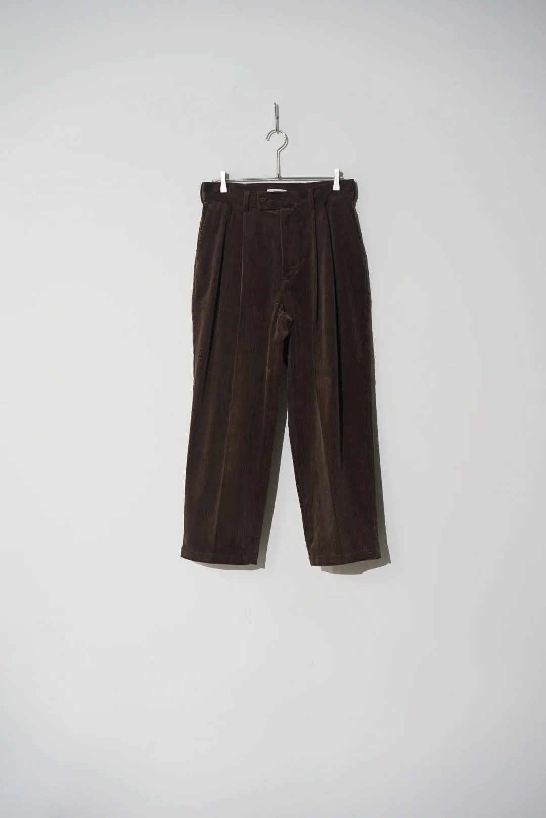 kontor / 2PLEAT CORDUROY SLACKS