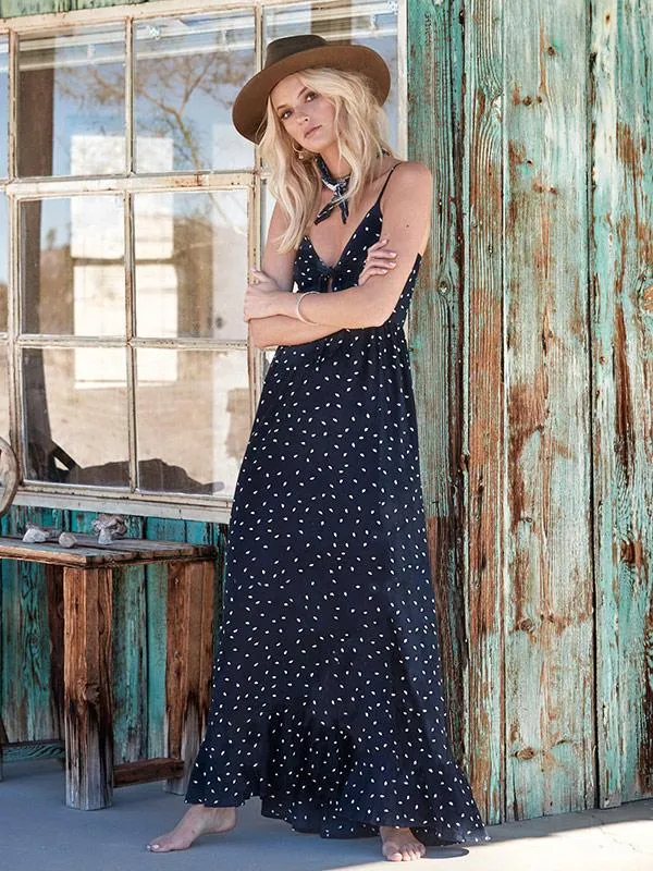 Lovely Spaghetti-neck Bow-embellished Polka-dot Maxi Dress