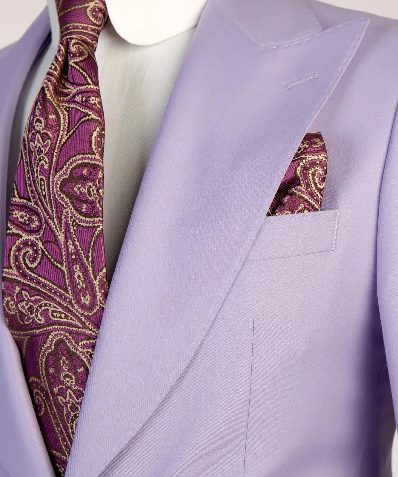 Mens 3 Piece Classic Lavender Suit