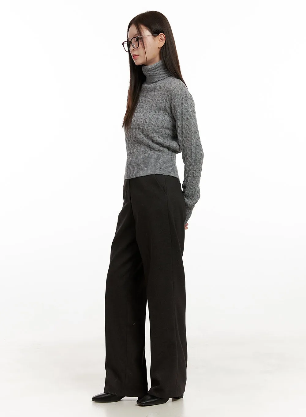 Warm Straight-Fit Slacks ON422